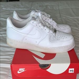 MEN'S NIKE AIR FORCE 1
